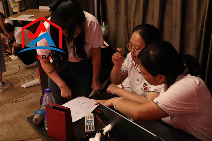 Perlindungan Haus Serbuk Logam Silikon